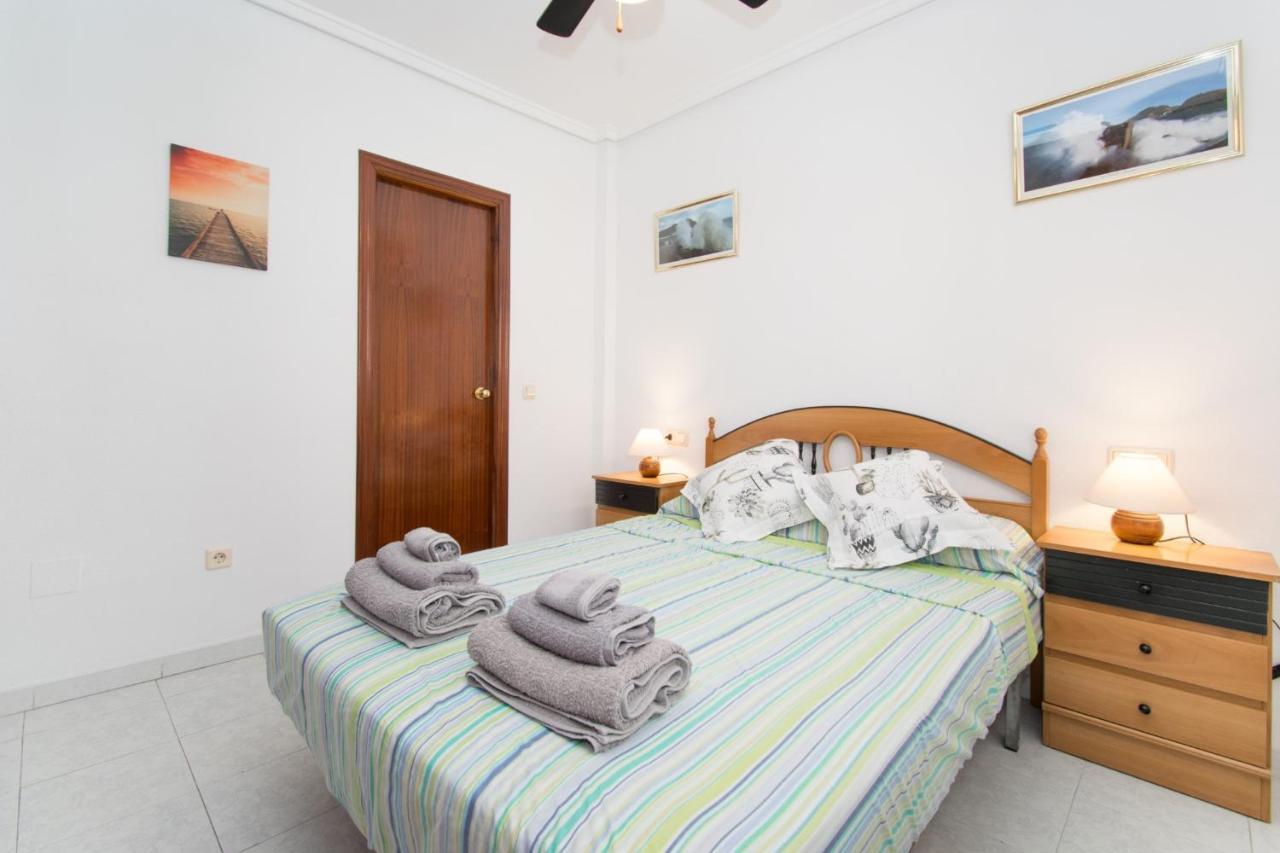 016 Happiness Apartment - Alicante Holiday Torrevieja Luaran gambar