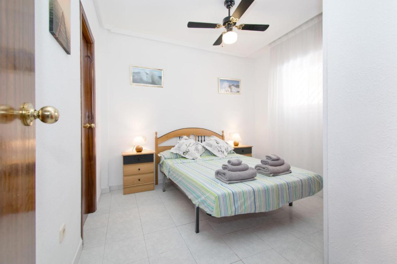 016 Happiness Apartment - Alicante Holiday Torrevieja Luaran gambar
