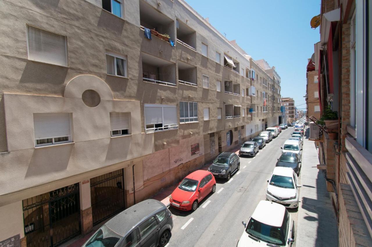 016 Happiness Apartment - Alicante Holiday Torrevieja Luaran gambar