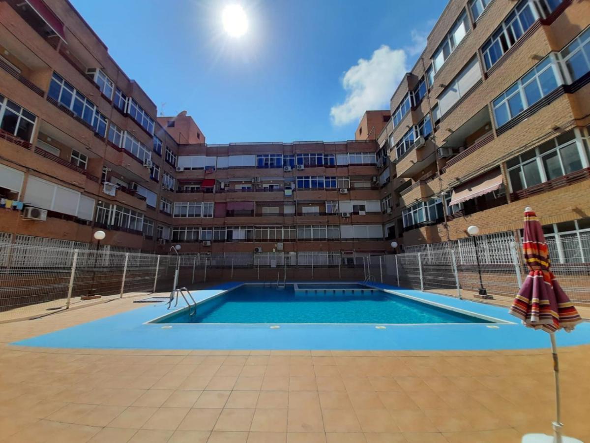 016 Happiness Apartment - Alicante Holiday Torrevieja Luaran gambar
