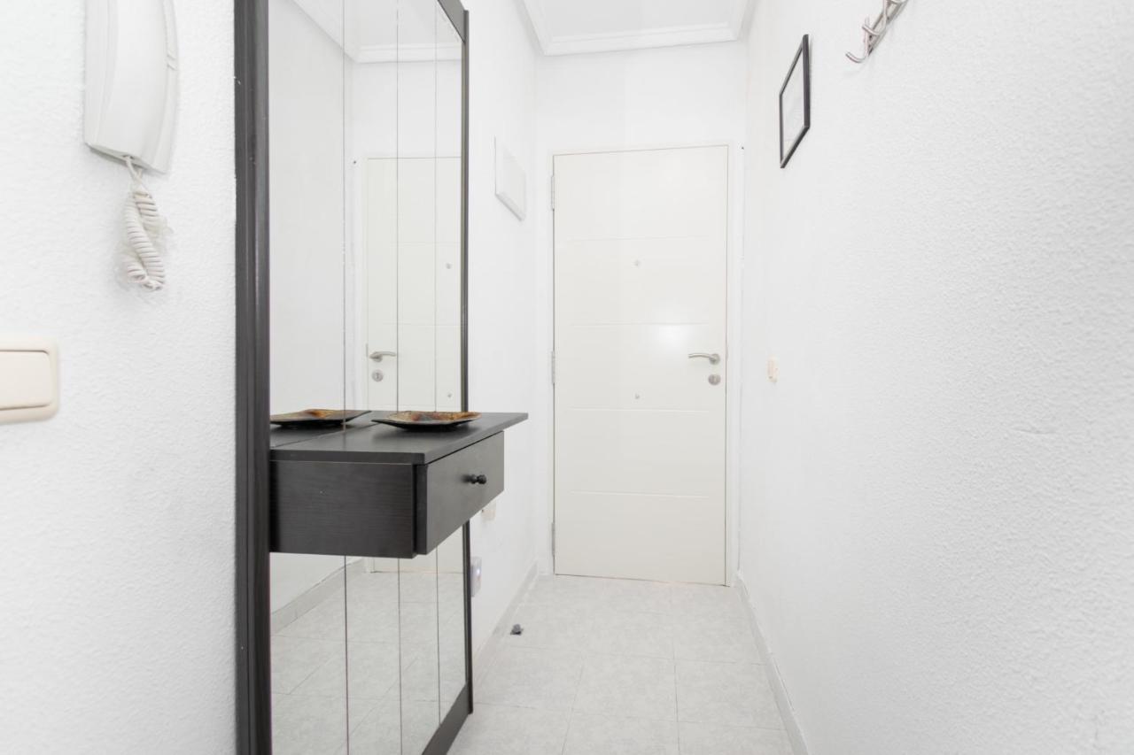 016 Happiness Apartment - Alicante Holiday Torrevieja Luaran gambar