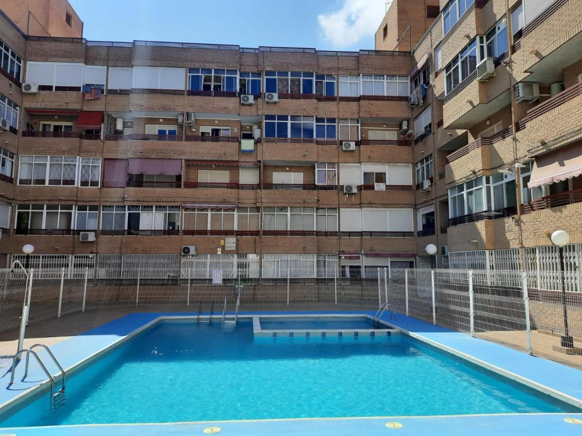 016 Happiness Apartment - Alicante Holiday Torrevieja Luaran gambar